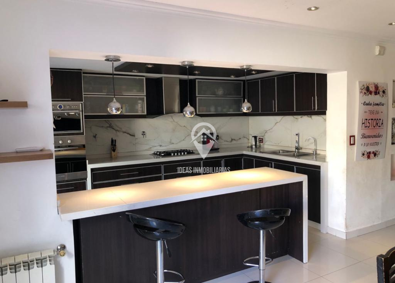 Casa de Lujo en Venta - Calle Loncopue 1400