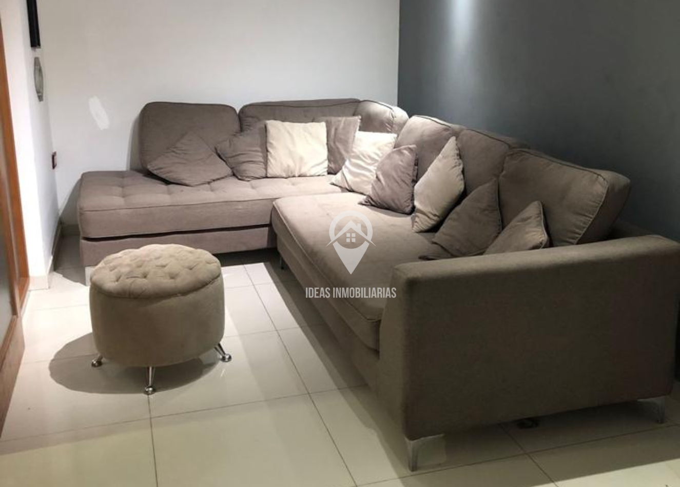 Casa de Lujo en Venta - Calle Loncopue 1400