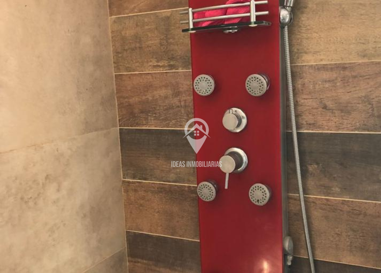 Casa de Lujo en Venta - Calle Loncopue 1400