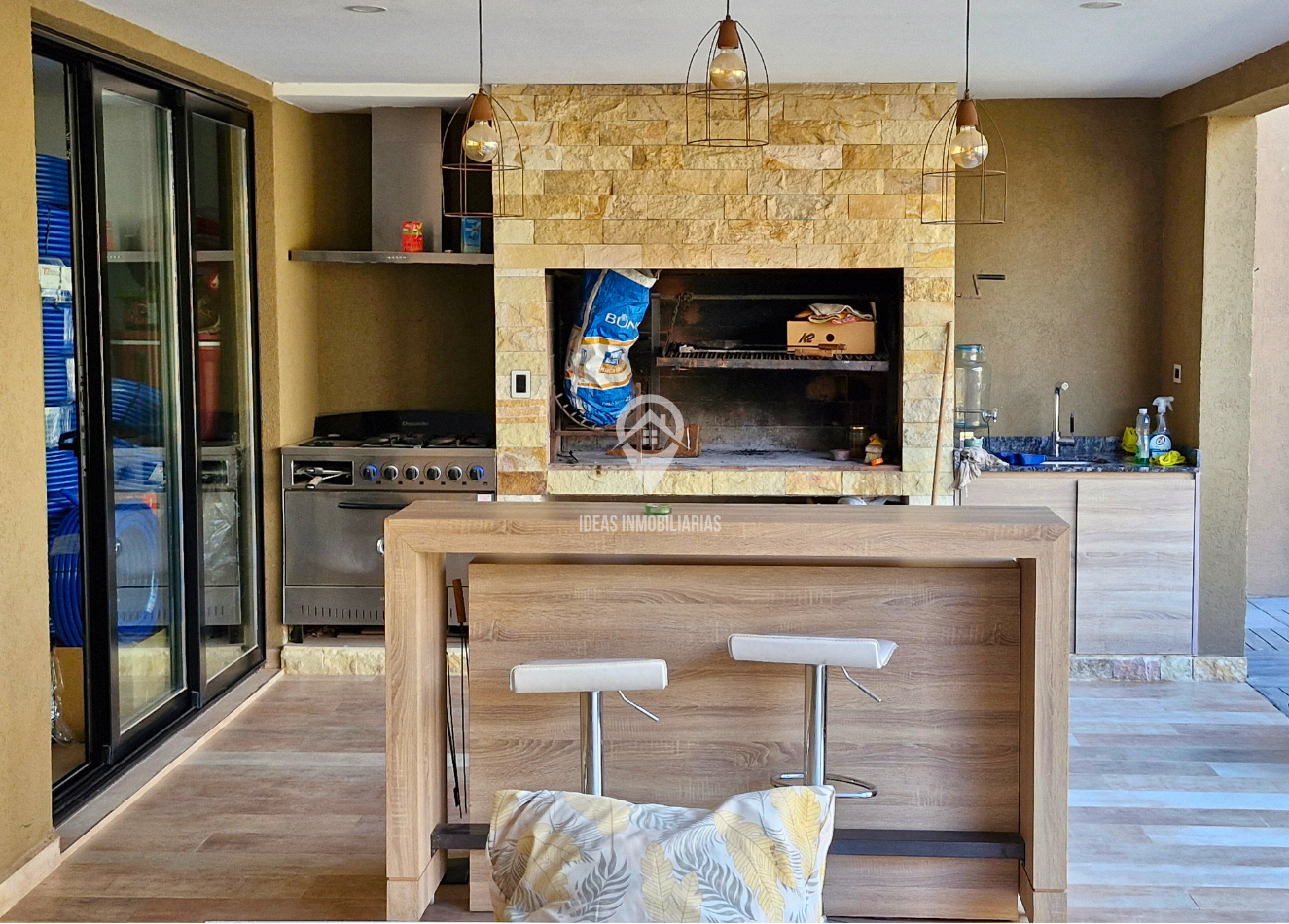 VENTA Exclusiva Casa Gerencial en Barrio Dos Rios, Neuquen