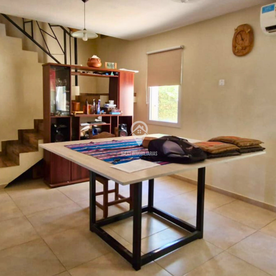 Casa en Venta con Pileta y Quincho | Barrio Los Cerezos II, Plottier