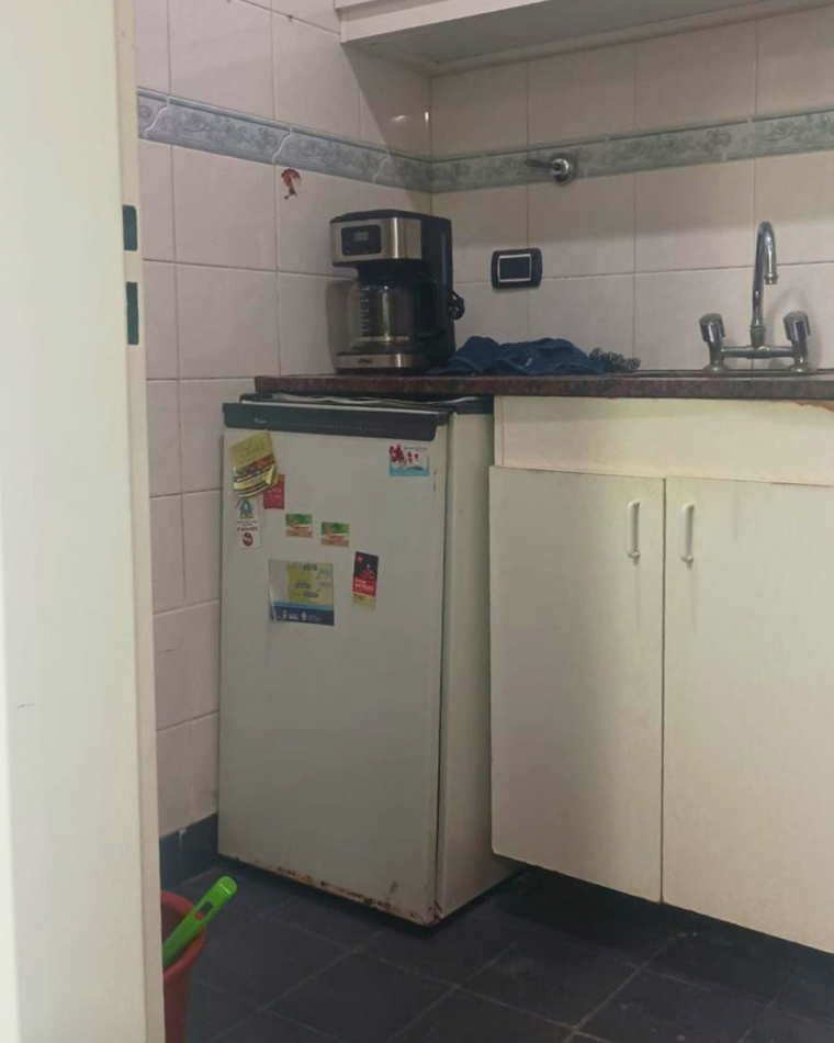 Departamento de 2 Dormitorios con Patio y Cochera | Apto Profesional