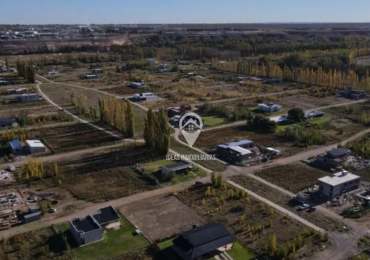 ¡OPORTUNIDAD DE INVERSION! Lote de 900 m2 en B° Privado "El Vergel" 
