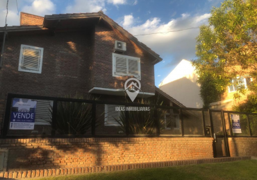 ¡Casa Exclusiva en Venta en B° Santa Genoveva, Ciudad de Neuquen!