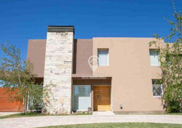 Casa de Nivel Gerencial B° Manzanar Milenium