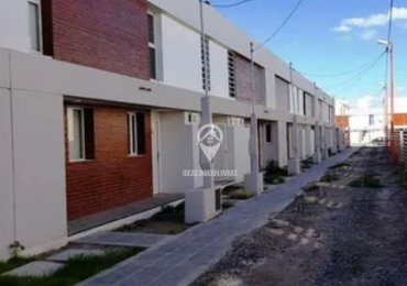 Duplex en B° Terra de Oro
